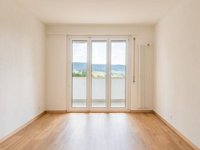 2 Zimmer, 44 m², 1. Stock
