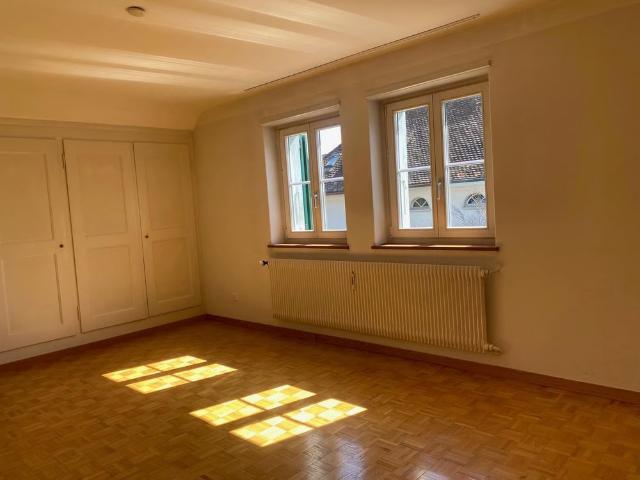 2 Zimmer, 45 m², 2. Stock