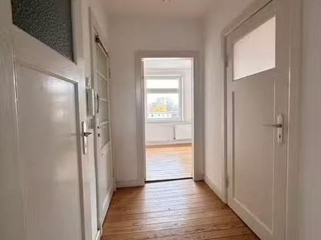 2 Zimmer 45 m² 530 € Kaltmiete Wohnungen in Lübeck