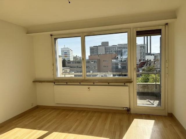 2 Zimmer, 45 m², 6. Stock