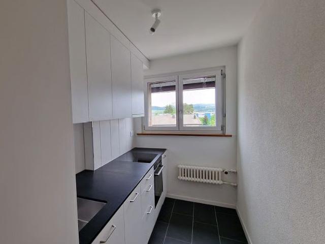 2 Zimmer, 46 m², 2. Stock
