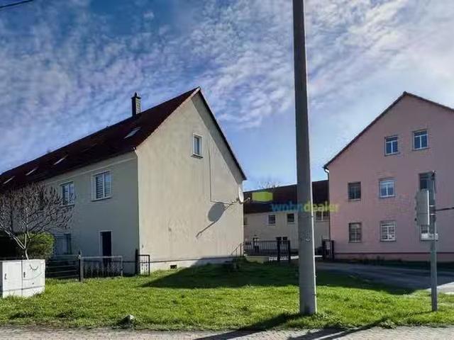 2 Zimmer 46 m² 322 € Kaltmiete Wohnungen in Borna