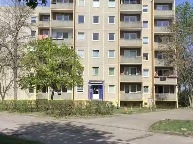 2 Zimmer 46 m² 337 € Kaltmiete Wohnungen in Brandenburg a.