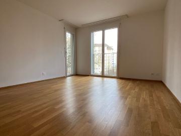 2 Zimmer, 48 m², 1. Stock