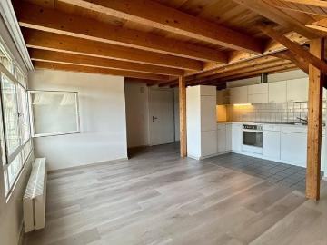 2 Zimmer, 48 m², 2. Stock