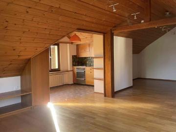 2 Zimmer, 48 m², 2. Stock