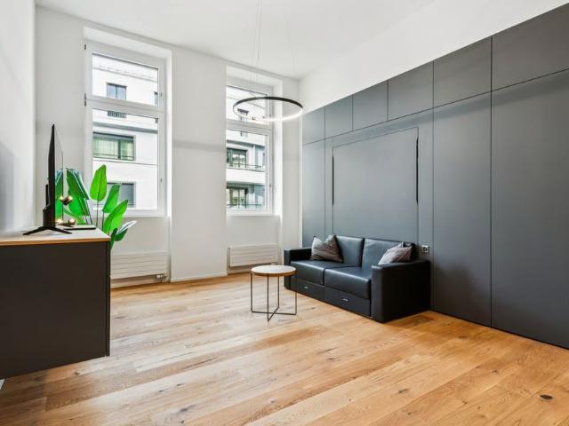 2 Zimmer, 48 m², 2. Stock