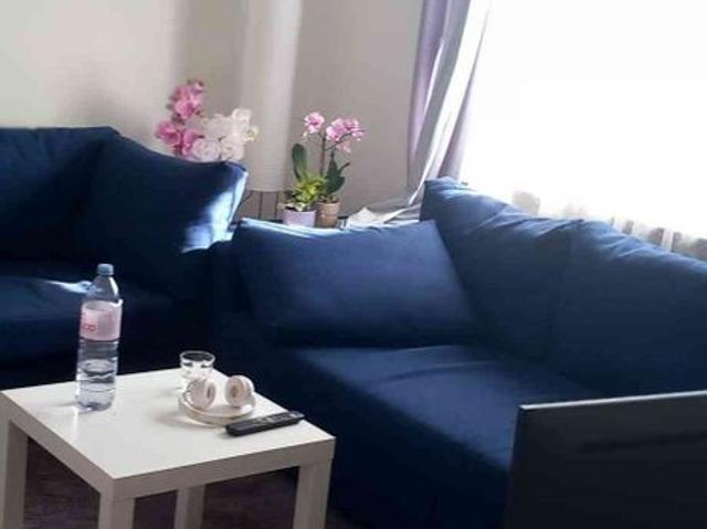 2 Zimmer, 48 m², 2. Stock