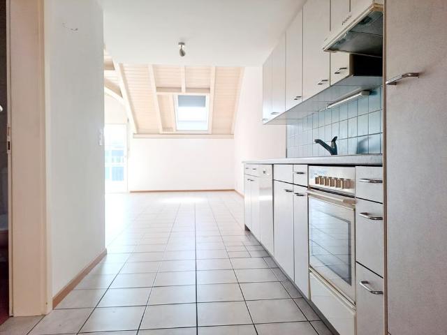 2 Zimmer, 49 m², 3. Stock