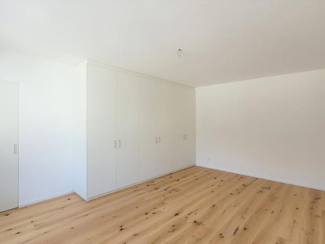2 Zimmer, 53 m², 1. Stock