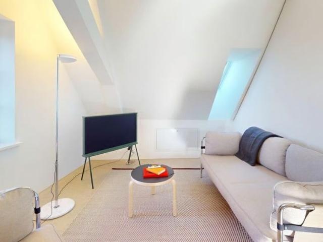 2 Zimmer, 53 m², 5. Stock