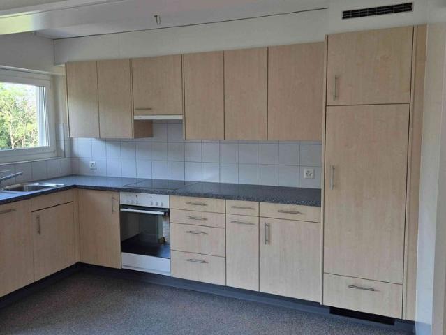 2 Zimmer, 50 m², Untergeschoss