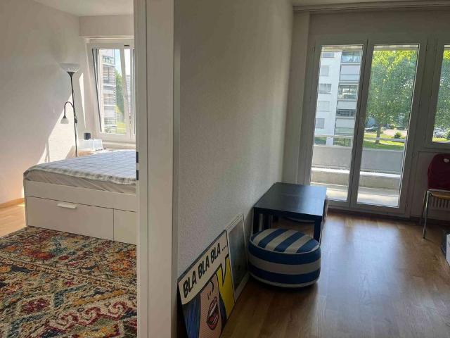 2 Zimmer, 50 m², 2. Stock