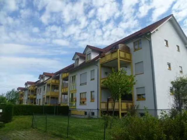 2 Zimmer 50 m² 300 € Kaltmiete Wohnungen in Löbau