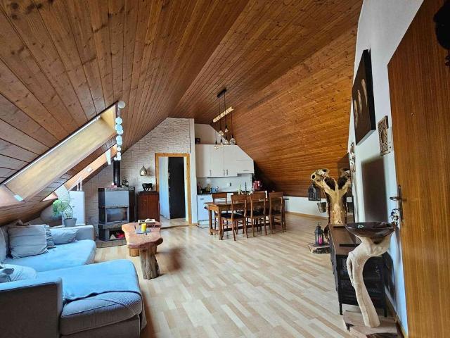 2 Zimmer, 50 m², 4. Stock