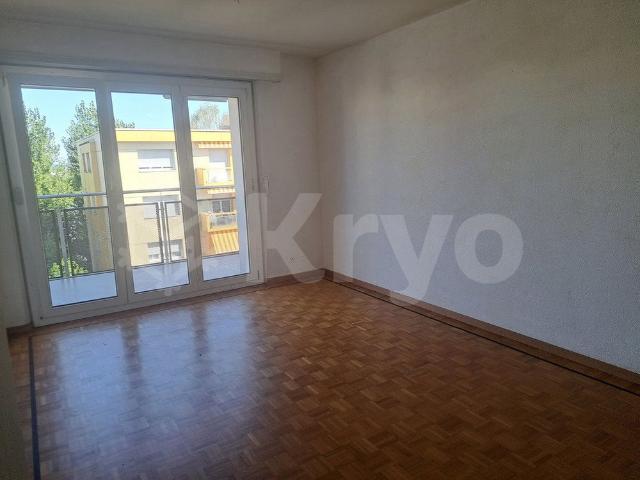 2 Zimmer, 50 m², 4. Stock