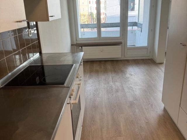2 Zimmer, 50 m², 7. Stock