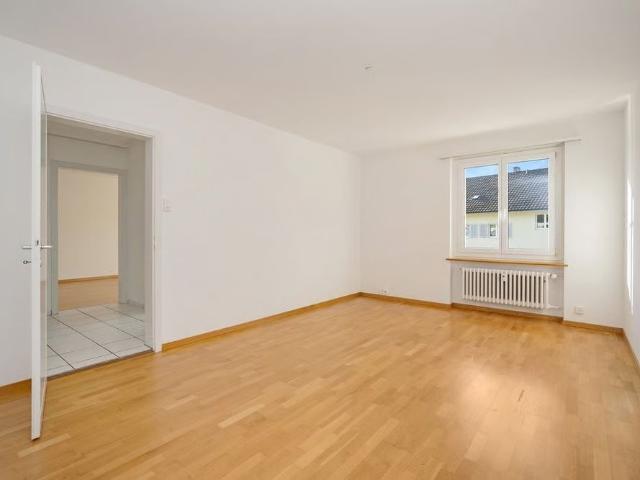 2 Zimmer, 51 m², 1. Stock