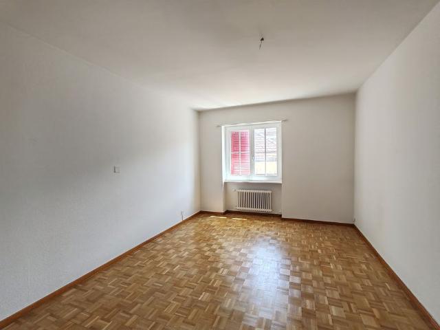 2 Zimmer, 51 m², 1. Stock