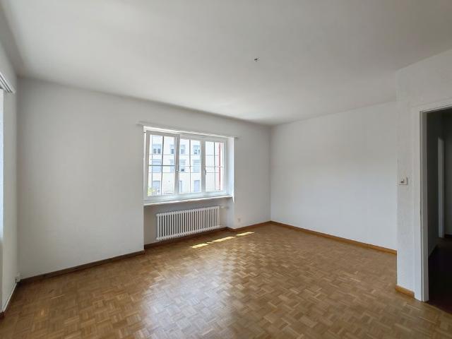 2 Zimmer, 51 m², 1. Stock
