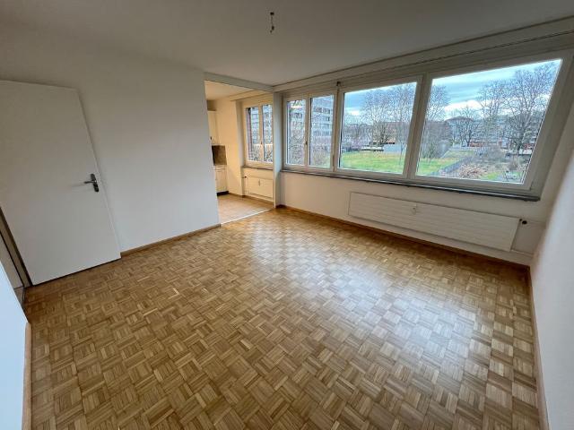 2 Zimmer, 51 m², 1. Stock