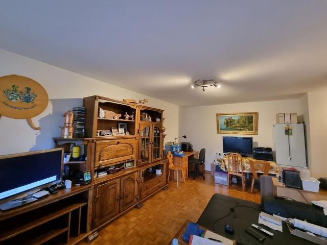 2 Zimmer, 51 m², 1. Stock