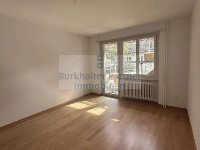 2 Zimmer, 51 m², 1. Stock