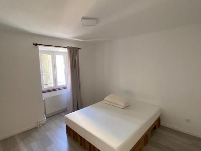2 Zimmer, 52 m², EG