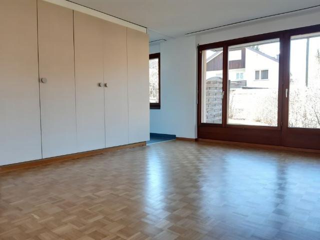 2 Zimmer, 52 m², EG