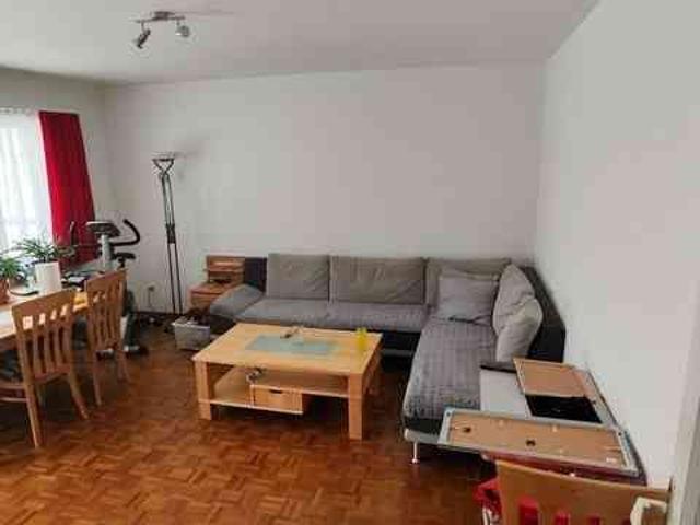 2 Zimmer, 52 m², 2. Stock