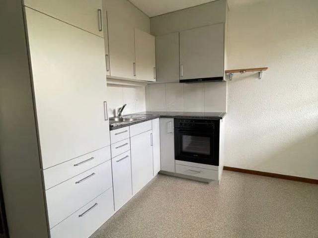 2 Zimmer, 52 m², 2. Stock