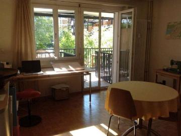2 Zimmer, 52 m², 2. Stock