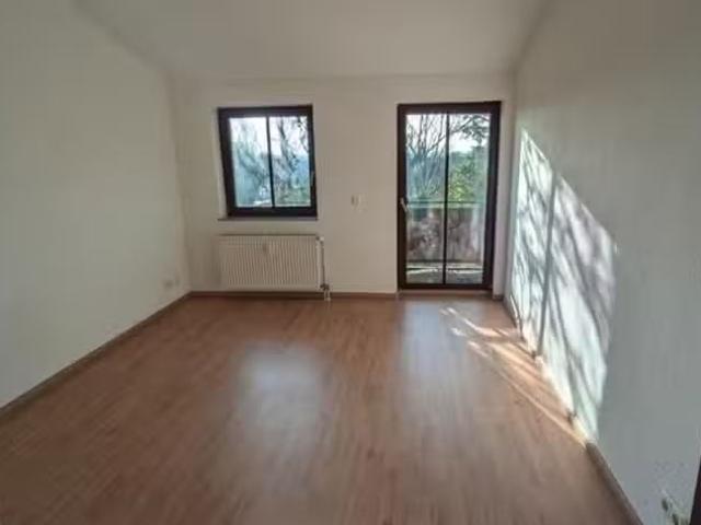 2 Zimmer 52 m² 360 € Kaltmiete Wohnungen in Magdbeurg