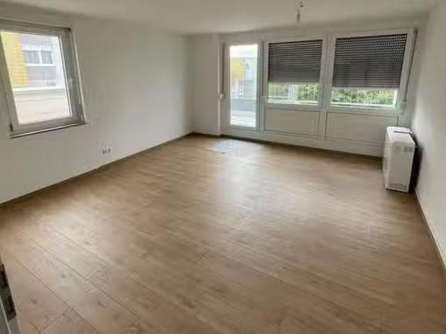 2 Zimmer 52 m² 800 € Kaltmiete Wohnungen in Sindelfingen