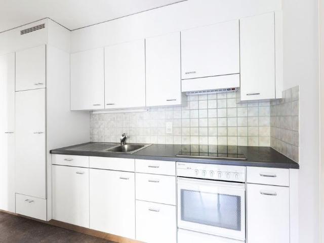 2 Zimmer, 57 m², Untergeschoss