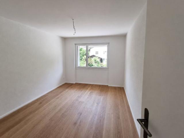 2 Zimmer, 54 m², 1. Stock