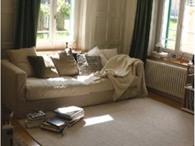 2 Zimmer, 54 m², 1. Stock