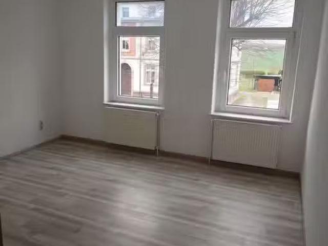 2 Zimmer 54 m² 255 € Kaltmiete Wohnungen in Hartha