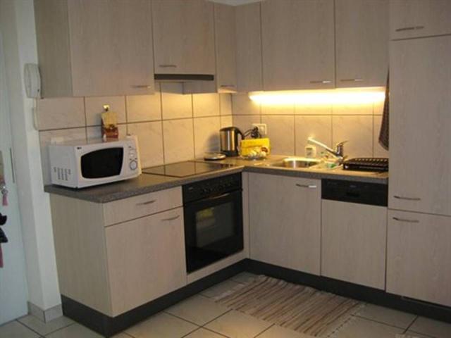 2 Zimmer, 54 m², 2. Stock