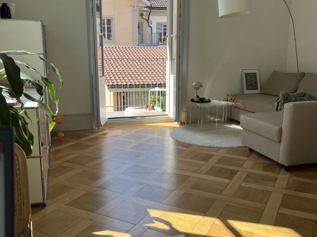 2 Zimmer, 54 m², 2. Stock