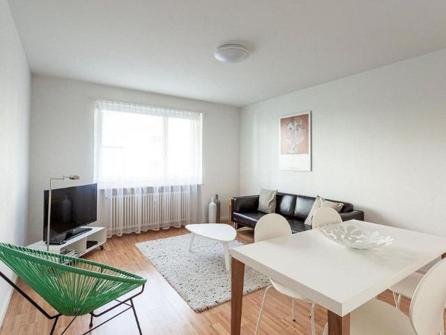 2 Zimmer, 54 m², 4. Stock