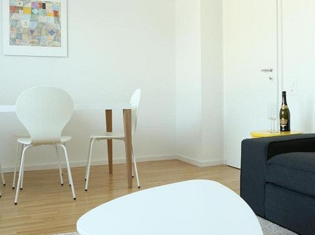 2 Zimmer, 54 m², 5. Stock