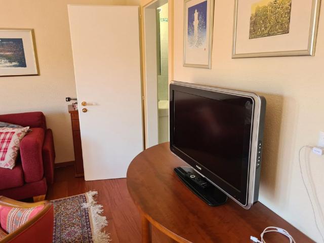 2 Zimmer, 55 m², EG
