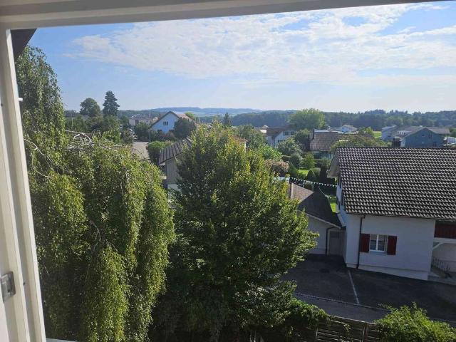 2 Zimmer, 55 m², 1. Stock