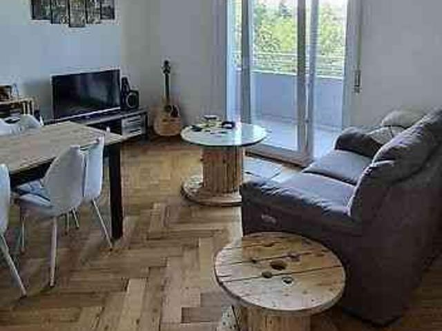 2 Zimmer, 55 m², 2. Stock