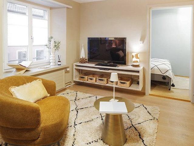 2 Zimmer, 55 m², 2. Stock