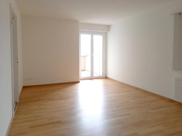 2 Zimmer, 55 m², 8. Stock