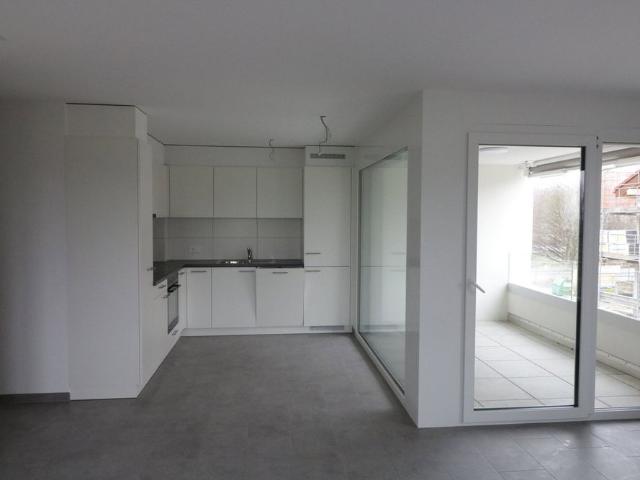 2 Zimmer, 58 m², 2. Stock