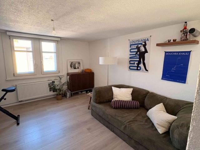 2 Zimmer, 58 m², 2. Stock