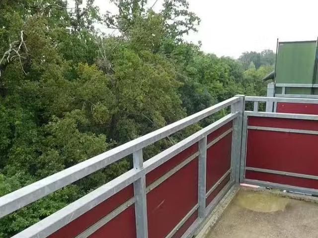 2 Zimmer 58 m² 354 € Kaltmiete Wohnungen in Naumburg